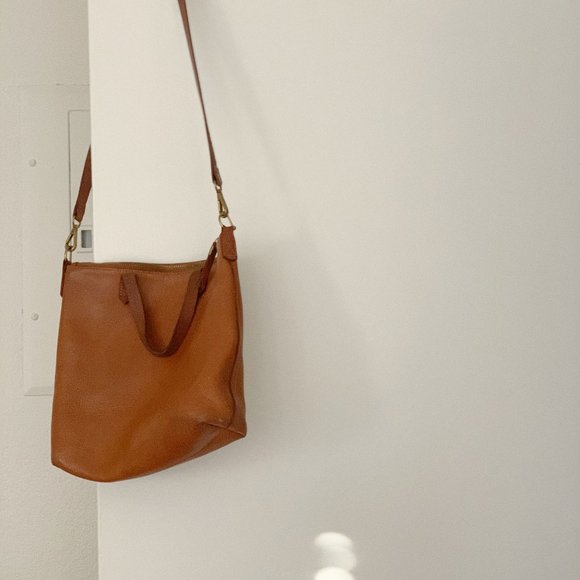 Madewell Handbags - Madewell Transport Crossbody Bag